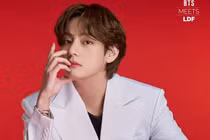 V (BTS) xác nhận dương tính với COVID-19