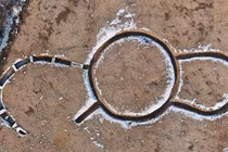 Di tích cổ được phát hiện ở Pháp làm dấy lên bí ẩn