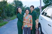 Nguyên nhân chị em Nam Anh - Nam Em chỉ gọi mẹ là "bà Tám"