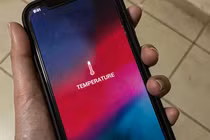 10 sai lầm khiến điện thoại bị nóng, dễ gây nguy hiểm