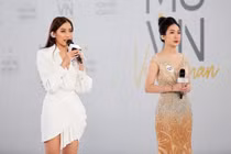 Showbiz và câu chuyện "ai ở sau lưng bạn thế?"