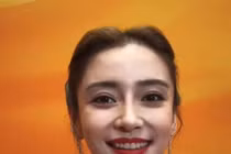 Ảnh chưa chỉnh sửa lộ nhan sắc thật của các ngôi sao đình đám