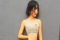 Video: 9X Myanmar quay clip chứng minh vòng eo siêu nhỏ 34,8 cm 