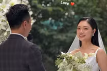 Nữ tiếp viên hàng không Vietnam Airlines tổ chức đám cưới kín đáo