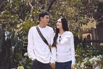 Ngọc Trinh đăng ảnh khẳng định chủ quyền với bạn trai vừa công khai