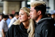 Lee Nguyễn dẫn bạn gái xinh đẹp về Việt Nam ra mắt