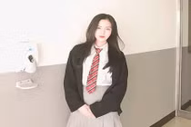 Diện đồng phục, nữ sinh Hàn Quốc thành "cực phẩm mỹ nhân"