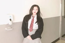 Diện đồng phục, nữ sinh Hàn Quốc thành "cực phẩm mỹ nhân"