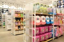 Hàng mác Nhật, Hàn gốc Tàu đổ bộ Việt Nam: Bán 2 USD, thu ngàn tỷ