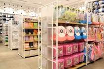 Hàng mác Nhật, Hàn gốc Tàu đổ bộ Việt Nam: Bán 2 USD, thu ngàn tỷ