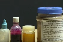 Video: Sự thật rùng mình sau quảng cáo “Thuốc Đông y gia truyền trị bệnh tận gốc” 