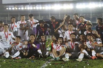 Tuyển thủ Việt Nam tưng bừng ăn mừng chức vô địch