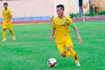 Cầu thủ Gia Định nào đáng giá... HLV Sài Gòn phải "đi đêm"?