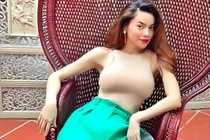 Mỹ nhân Việt gây hiểu lầm khi mặc như không