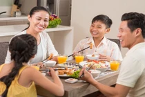 Sai lầm chết người khi xin nghỉ việc ở nhà chăm con