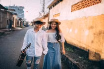 Cặp đôi đồng tính kể chuyện tình yêu ngọt ngào được ủng hộ 