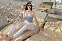 Nữ travel blogger xứ Hàn sở hữu thân hình đẹp như photoshop