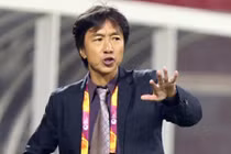 VFF cao tay xử lý tương lai của HLV Miura