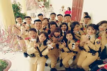 Nữ chiến sĩ CSGT khoe sắc nhân kỉ niệm thành lập ngành