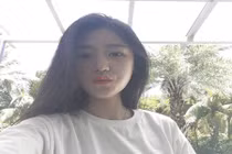 Hot girl Trung Quốc mặt mộc khiến vạn trái tim chết lịm