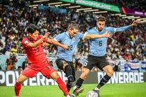 Hàn Quốc chia điểm đáng tiếc với Uruguay, thần may mắn quay mặt