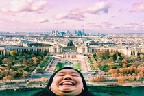 Cô nàng cổ 2 ngấn check-in khắp thế giới