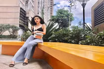 Dân mạng mê mệt với vợ sắp cưới của cha đẻ bản hit “Yêu 5“