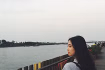 Lý lịch khủng của nữ sinh Nông Lâm bất ngờ nổi tiếng vì quá xinh