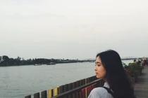 Lý lịch khủng của nữ sinh Nông Lâm bất ngờ nổi tiếng vì quá xinh