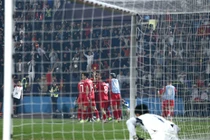 Thắng Thái Lan, ĐT Việt Nam nắm lợi thế tại chung kết AFF Cup 