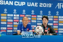 Ra quân thua trận, HLV Park Hang-seo sẽ sửa sai khi gặp Iran