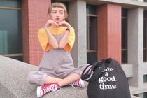 Cô gái Đài Loan được mệnh danh hot girl mái ngố