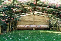 Trang trí nhà đẹp lung linh chẳng khác gì quán cafe