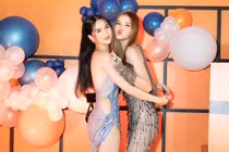 "Chung mâm" với Ngọc Trinh, vợ Mạc Hồng Quân liệu có lép vế?