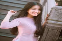 Xinh xắn, thân thiện, nữ sinh 9X ĐH TP HCM Luật sở hữu triệu like