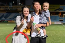 "Công chúa béo" xuất hiện lạ, gia đình Duy Mạnh liệu có tin vui? 