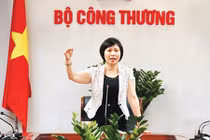 Mẹ Thứ trưởng Hồ Thị Kim Thoa cũng có 70 tỷ ở Điện Quang