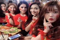 Bị chê “mặt tởm”, bạn gái Quang Hải đáp trả cực gắt