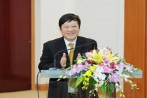 Bộ Y tế không tiếp khách, nhận hoa ngày 27/2