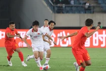 Thua 2-0 trước Trung Quốc, tuyển Việt Nam vẫn có những điểm sáng