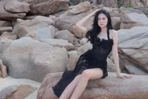 Hot girl Tuyên Quang đẹp chuẩn "gái một con trông mòn con mắt"