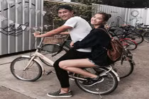 Kỳ Hân và Mạc Hồng Quân liên tục khoe ảnh cặp kè