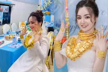 Cô dâu Cần Thơ đeo vàng đỏ người hạnh phúc vì được yêu thương