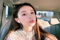 "Thánh nữ" streamer có hơn 5 triệu follow khoe mặt mộc đầy thánh thiện