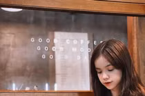 Hot girl 2K6 có gì khiến TikTok điên đảo đến thế thời gian qua?