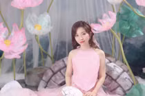 Á khôi Tài sắc Việt Nam hóa thân Hằng Nga mùa Trung Thu năm nay