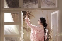 Diện váy "tàng hình", "tình đầu quốc dân" Jun Vũ được khen chuẩn nữ thần