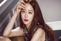 Video: 4 dấu hiệu đàn bà có mệnh khổ