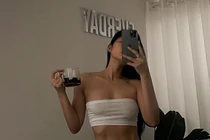 "Hot girl phòng gym" Vũng Tàu khoe body ai cũng bình luận "ước"