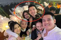 Cuối cùng Đoàn Văn Hậu và bạn gái cũng chịu ôm nhau tình tứ